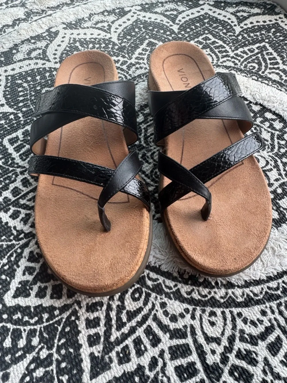 Vionic Sandals - Picture 2 of 5
